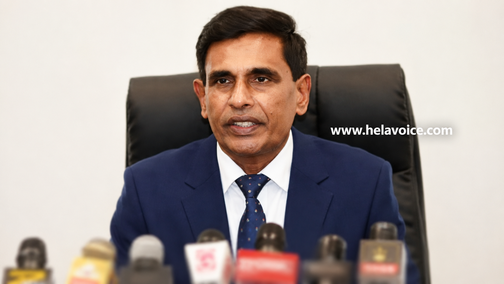 ඇමති ආනන්ද විජේපාලගේ පාර්ලිමේන්තු අසුන අභියෝගයට ලක් කළ පෙත්සම විභාගයට අවසර